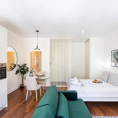 Apartment Almada 516 By Lovelystay Porto