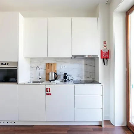 Almada 516 By Lovelystay Apartment *