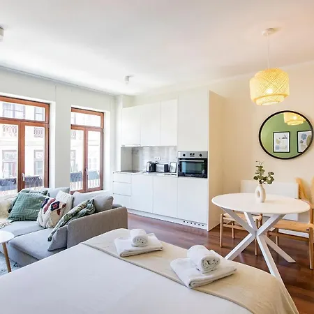 Apartment Almada 516 By Lovelystay
