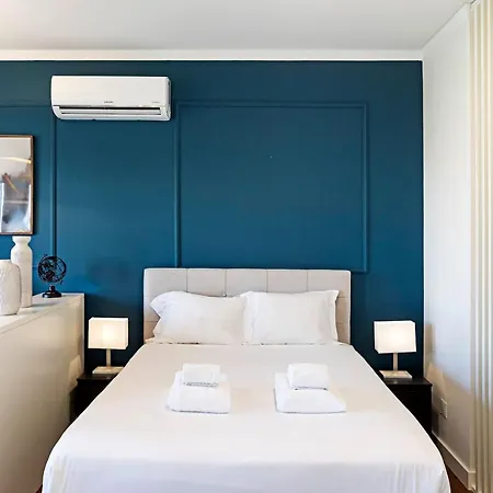 Apartment Almada 516 By Lovelystay Porto